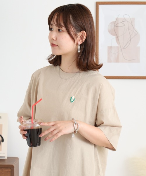 Emago(イマゴ)の「EMAGO とうもろこしボタン付きブラウス(シャツ/ブラウス・レディース・ベージュ/オリーブ/ブラック・FREE)」の3枚目の写真