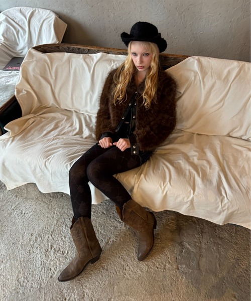 SHAGGIE（シャギー）の「【ViVi掲載】ストラップ付きウエスタンショートブーツ（ブーツ・レディース・ブラック/ブラウン/ホワイト・X-LARGE/LARGE/MEDIUM/SMALL）」の8枚目の写真