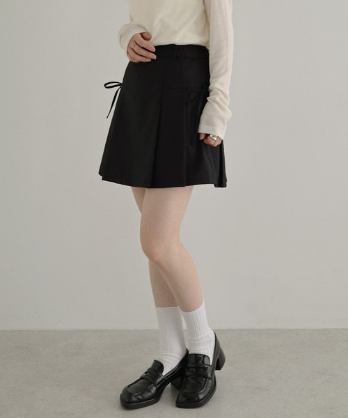 Freesia by andme(フリージアバイアンドミー)の「サイドリボンレイヤードミニスカートパンツキュロット(スカート・レディース・グレー/アイボリー/ブラック・L/M)」の10枚目の写真