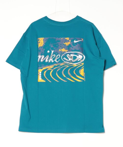 NIKE(ナイキ)の「ナイキ NIKE ナイキ NSW フォト M90 2 OPP1 S/S Tシャツ(Tシャツ/カットソー・メンズ・オレンジ/ホワイト/ブルー・M/3L/LL/L/S)」の5枚目の写真