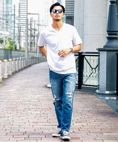 SILVER BULLET(シルバーバレット)の「『CavariA/キャバリア』シルケット加工Vネックネック半袖Tシャツ(Tシャツ/カットソー・メンズ・ホワイト/ブラック・L/XL/M)」の3枚目の写真