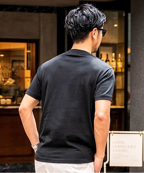 SILVER BULLET(シルバーバレット)の「『CavariA/キャバリア』シルケット加工Vネックネック半袖Tシャツ(Tシャツ/カットソー・メンズ・ホワイト/ブラック・L/XL/M)」の8枚目の写真