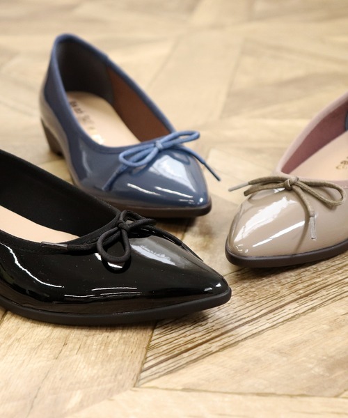 cava cava（サヴァサヴァ）の「晴雨兼用｜バレエシューズ　7305433（バレエシューズ・レディース・グレイッシュベージュ/ブラック/クリアブラック/ブルー・22.5cm/24.5cm/24cm/23.5cm/23cm）」の21枚目の写真