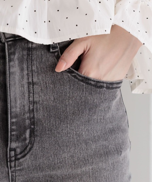 Heather(ヘザー)の「【脚長×美脚を叶える、Heatherの新定番】ISKOフレアデニムパンツ 575793(デニムパンツ・レディース・グレー/ライトブルー/ブラック/ブルー・M/S)」の18枚目の写真