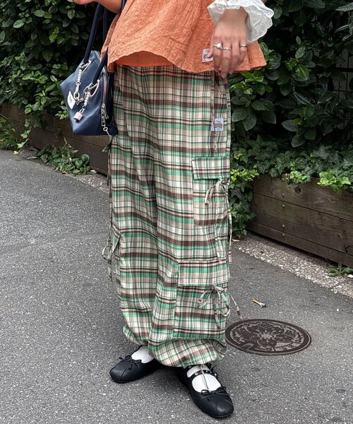 HELLO.SANFRANCISCO(ハローサンフランシスコ)の「【HELLO.SANFRANCISCO/ハローサンフランシスコ】チェックカーゴパンツ(その他パンツ・レディース・グリーン/レッド/オレンジ・MEDIUM/SMALL)」の22枚目の写真