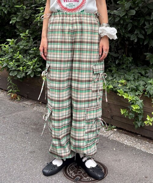 HELLO.SANFRANCISCO(ハローサンフランシスコ)の「【HELLO.SANFRANCISCO/ハローサンフランシスコ】チェックカーゴパンツ(その他パンツ・レディース・グリーン/レッド/オレンジ・MEDIUM/SMALL)」の16枚目の写真