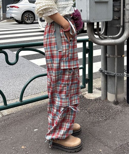 HELLO.SANFRANCISCO(ハローサンフランシスコ)の「【HELLO.SANFRANCISCO/ハローサンフランシスコ】チェックカーゴパンツ(その他パンツ・レディース・グリーン/レッド/オレンジ・MEDIUM/SMALL)」の11枚目の写真