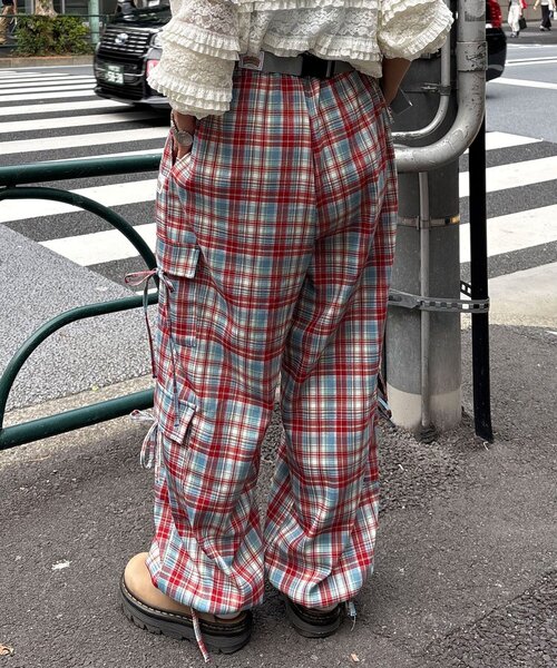 HELLO.SANFRANCISCO(ハローサンフランシスコ)の「【HELLO.SANFRANCISCO/ハローサンフランシスコ】チェックカーゴパンツ(その他パンツ・レディース・グリーン/レッド/オレンジ・MEDIUM/SMALL)」の12枚目の写真