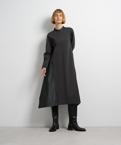 LANVIN en Bleu（ランバンオンブルー）の「アシンメトリーヘムコンビワンピース（ワンピース・レディース・ブラック/チャコールグレー・36/38）」の6枚目の写真
