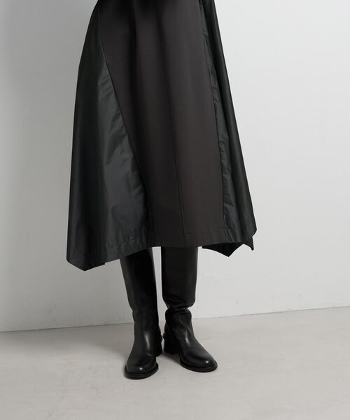 LANVIN en Bleu（ランバンオンブルー）の「アシンメトリーヘムコンビワンピース（ワンピース・レディース・ブラック/チャコールグレー・36/38）」の13枚目の写真