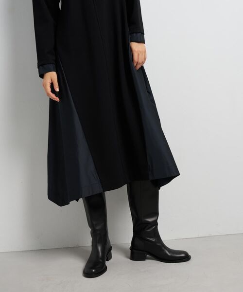 LANVIN en Bleu（ランバンオンブルー）の「アシンメトリーヘムコンビワンピース（ワンピース・レディース・ブラック/チャコールグレー・36/38）」の5枚目の写真