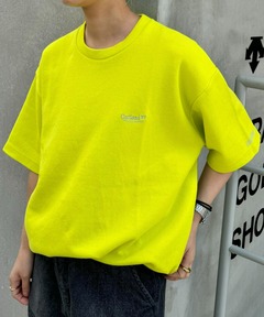 サマソ二2019: 野性爆弾 くっきー Tシャツ ピンク/ライトグリーン