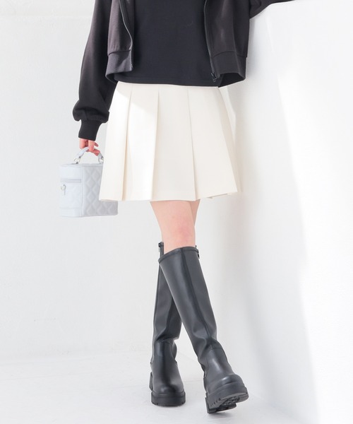 Honeys(ハニーズ)の「ミニプリーツスカート(スカート・レディース・ブラウン/ヘザーチャコール/ブラック/杢グレー/アイボリー・L/SS/S/M/LL)」の2枚目の写真