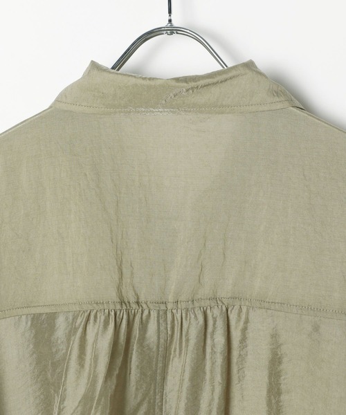 LEPSIM(レプシィム)の「ドロストギャザーシャツブルゾン 578431(ブルゾン・レディース・カーキ/ブラック・FREE)」の7枚目の写真