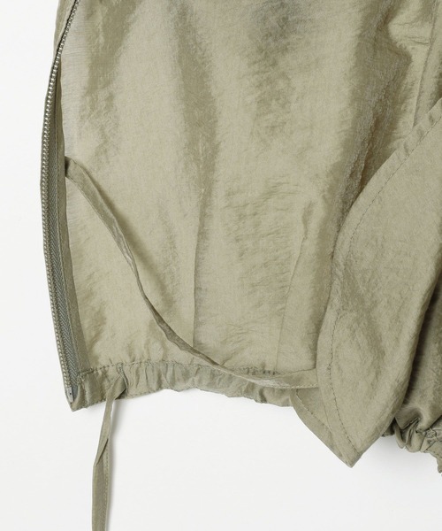 LEPSIM(レプシィム)の「ドロストギャザーシャツブルゾン 578431(ブルゾン・レディース・カーキ/ブラック・FREE)」の5枚目の写真