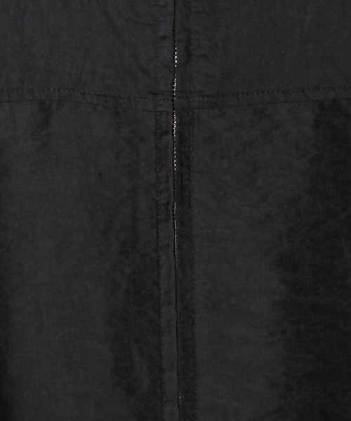 LEPSIM(レプシィム)の「ドロストギャザーシャツブルゾン 578431(ブルゾン・レディース・カーキ/ブラック・FREE)」の4枚目の写真