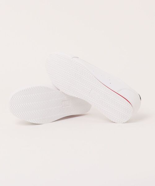 MAD FOOT(マッドフット)の「MADFOOT! マッドフット キッズ カジュアルスニーカー ゴムシューレース 子供靴 250028(スニーカー・キッズ・ホワイト×ブラック/ホワイト×レッド・20.0cm/21.0cm/22.0cm/23.0cm/24.0cm)」の4枚目の写真