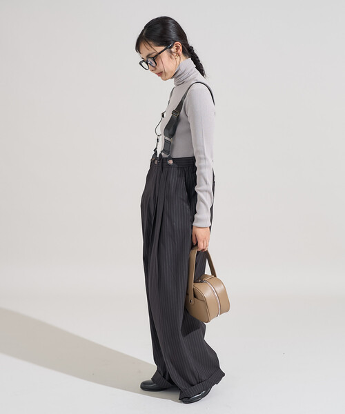 FREAK'S STORE（フリークスストア）の「＜マシーンウォッシャブル＞シルク入り タートルネックリブニット（ニット/セーター・レディース・ネイビー/ライトグレー/オフホワイト/サックスブルー/その他/キャメル/チャコール・ﾌﾘ-）」の11枚目の写真