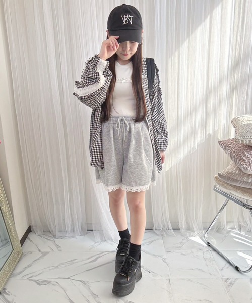 frunco(フランコ)の「【ZOZO限定】レース付きスエットハーフパンツ(その他パンツ・レディース・ネイビー/グレー・MEDIUM)」の4枚目の写真