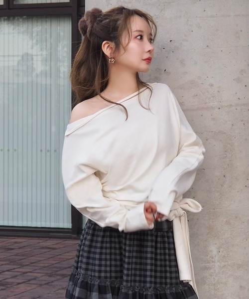 LAULEN(ローレン)の「2way side tie tops /2wayサイドタイトップス(Tシャツ/カットソー・レディース・ブラウン/ブラック/ホワイト/アイボリー・FREE)」の17枚目の写真