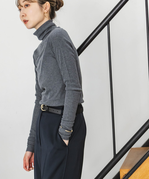 Noble（ノーブル）の「ファインゲージリブタートル（ニット/セーター