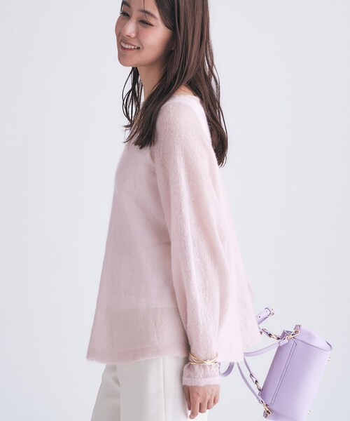 INDIVI(インディヴィ)の「【キッドモヘヤ素材】ラウンドヘムニット(ニット/セーター・レディース・ピンク/ブラック/サックスブルー系5/ライトグレー系8・05/38/13/15 )」の14枚目の写真