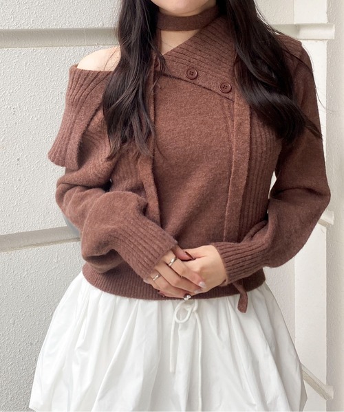 Mejoul(メジュール)の「2wayチョーカー付アシンメトリーボタンリブニット / オフショル(ニット/セーター・レディース・グレー/アイボリー/ブラウン/ブラック・F)」の10枚目の写真
