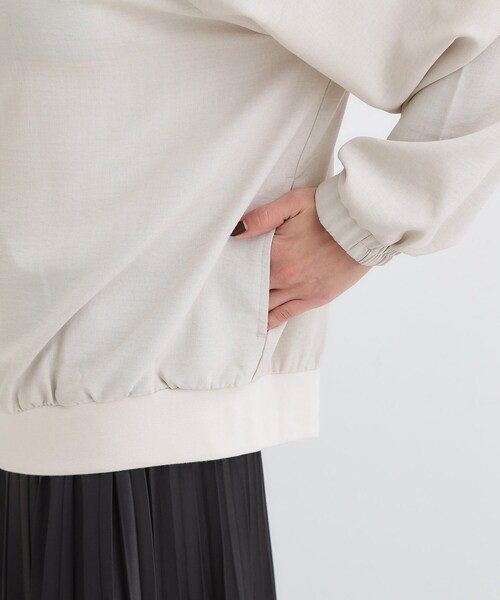 SHOO・LA・RUE（シューラルー）の「【洗濯機可/S-LL】さっと羽織れる 軽量リブブルゾン（ブルゾン・レディース・ベージュ/ブラック/ダークブラウン・04/03/02/01）」の13枚目の写真