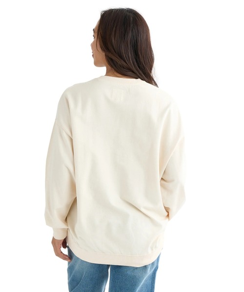 BILLABONG(ビラボン)の「BILLABONG レディース GRAPHIC LOOSE FIT CR トレーナー 【LOOSE FIT】【2025年秋冬モデル】/ビラボンルーズフィットプルオーバースウェットトレーナー(スウェット・レディース・ブルー系その他/ローズ/アイボリー/オフホワイト・MEDIUM/LARGE)」の10枚目の写真