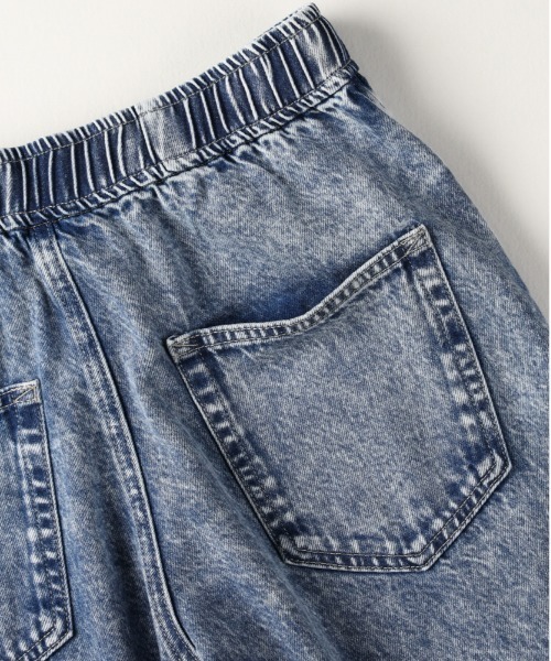 Right-on（ライトオン）の「【HONEYSUCKLE ROSE】バギーデニムイージーパンツ（ウエストゴム）（デニムパンツ・レディース・ダークインディゴブルー・M/S/L）」の5枚目の写真