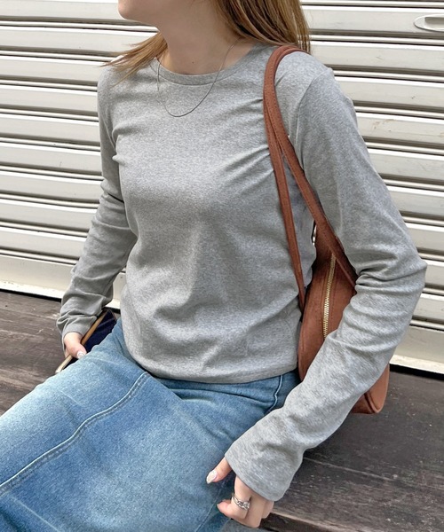 ABYS(アビス)の「ワンポイント刺繍クルーネックロンT(Tシャツ/カットソー・レディース・杢グレー/グレー/ネイビー・SHORT/LONG)」の7枚目の写真