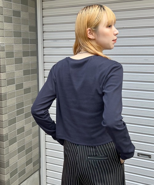 ABYS(アビス)の「ワンポイント刺繍クルーネックロンT(Tシャツ/カットソー・レディース・杢グレー/グレー/ネイビー・SHORT/LONG)」の21枚目の写真