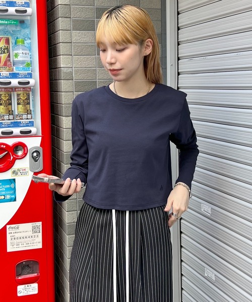ABYS(アビス)の「ワンポイント刺繍クルーネックロンT(Tシャツ/カットソー・レディース・杢グレー/グレー/ネイビー・SHORT/LONG)」の22枚目の写真