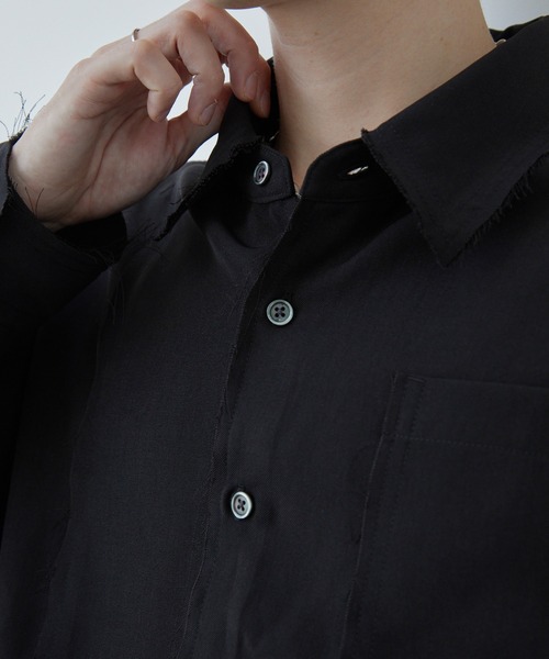 Spielio(シュピーリオ)の「【Spielio】Fray Edge Shirt / カットオフデザインシャツ(シャツ/ブラウス・メンズ・アイボリー/ブラック/ブルーグレー・L/M/S)」の18枚目の写真