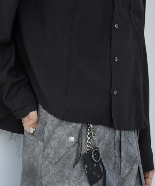 Spielio(シュピーリオ)の「【Spielio】Fray Edge Shirt / カットオフデザインシャツ(シャツ/ブラウス・メンズ・アイボリー/ブラック/ブルーグレー・L/M/S)」の19枚目の写真