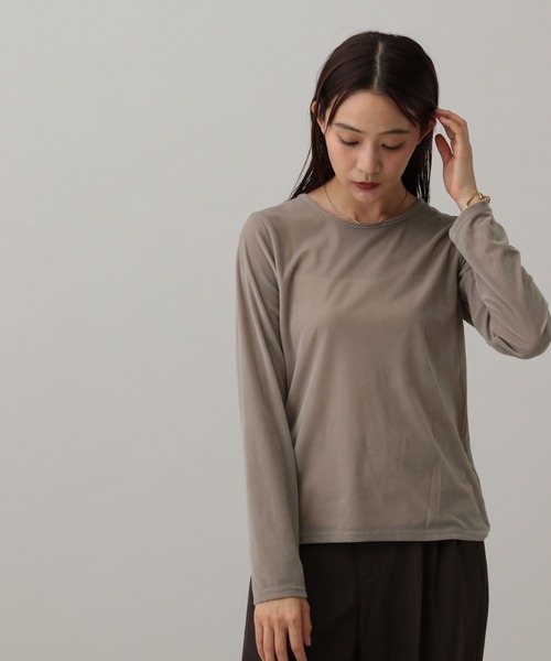 GLOBAL WORK(グローバルワーク)の「MATINEE LINE/シアーベロア長袖T/598082(Tシャツ/カットソー・レディース・グレイッシュベージュ/ブラック/ダークブラウン/グレー系その他・MEDIUM/LARGE)」の6枚目の写真