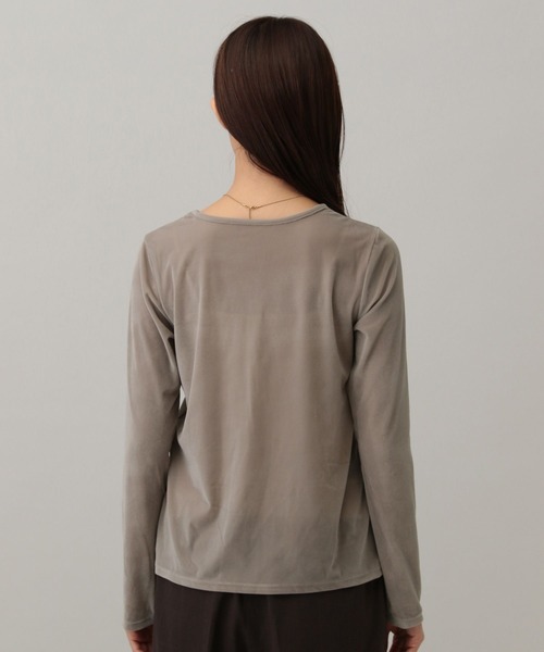 GLOBAL WORK(グローバルワーク)の「MATINEE LINE/シアーベロア長袖T/598082(Tシャツ/カットソー・レディース・グレイッシュベージュ/ブラック/ダークブラウン/グレー系その他・MEDIUM/LARGE)」の11枚目の写真
