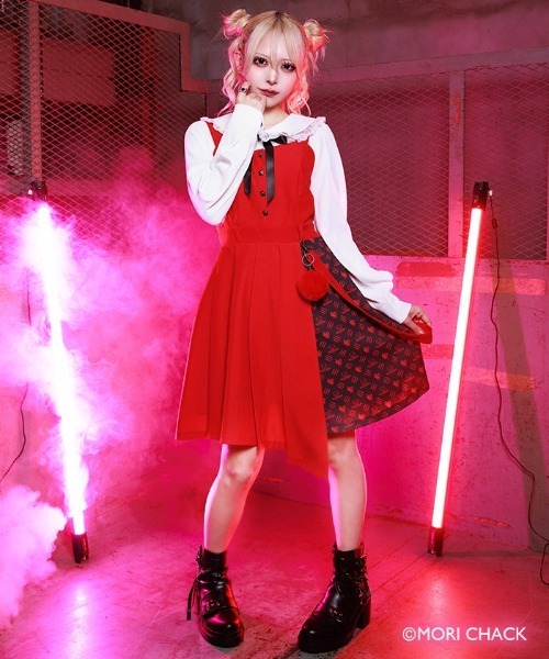 グルーミー』ワンピース（ワンピース）｜NIBBLE POISON（ニブル