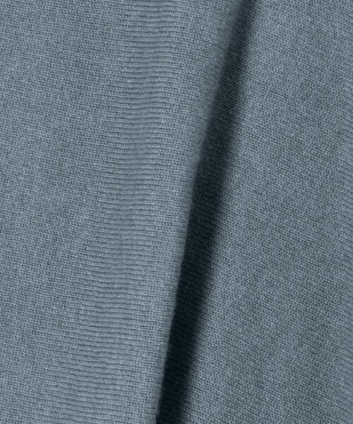 ASAUCE MELER（アソースメレ）の「ASAUCE MELER カシミヤ シームレストライアングルストール（ストール/ショール・レディース・ライトグレー/ダークブラウン/ライトパープル/ライトブルー・FREE）」の11枚目の写真