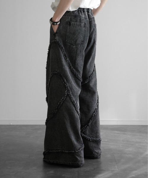 KUUUPY(クーピー)の「Fringed Baggy Wide-Leg Denim Pants - フリンジバギーワイドデニムパンツ(デニムパンツ・メンズ・ブラック/グレー・SMALL/MEDIUM/LARGE)」の11枚目の写真
