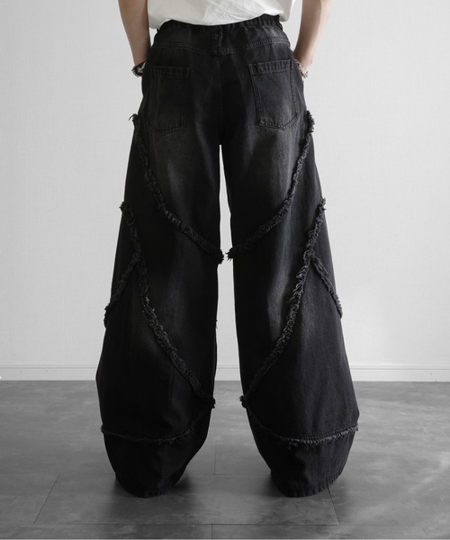 KUUUPY(クーピー)の「Fringed Baggy Wide-Leg Denim Pants - フリンジバギーワイドデニムパンツ(デニムパンツ・メンズ・ブラック/グレー・SMALL/MEDIUM/LARGE)」の6枚目の写真