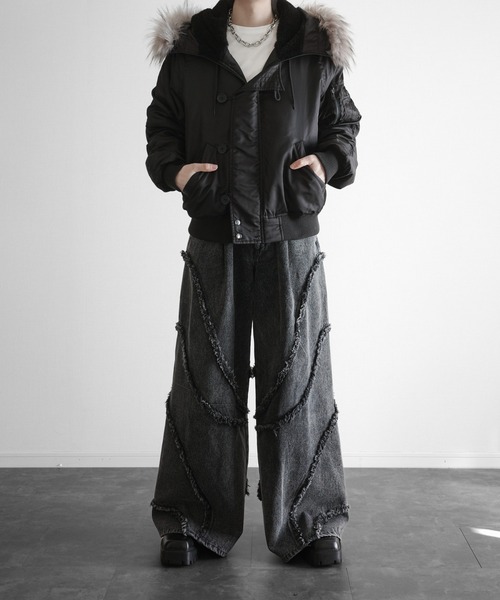 KUUUPY(クーピー)の「Fringed Baggy Wide-Leg Denim Pants - フリンジバギーワイドデニムパンツ(デニムパンツ・メンズ・ブラック/グレー・SMALL/MEDIUM/LARGE)」の18枚目の写真