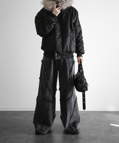 KUUUPY(クーピー)の「Fringed Baggy Wide-Leg Denim Pants - フリンジバギーワイドデニムパンツ(デニムパンツ・メンズ・ブラック/グレー・SMALL/MEDIUM/LARGE)」の21枚目の写真