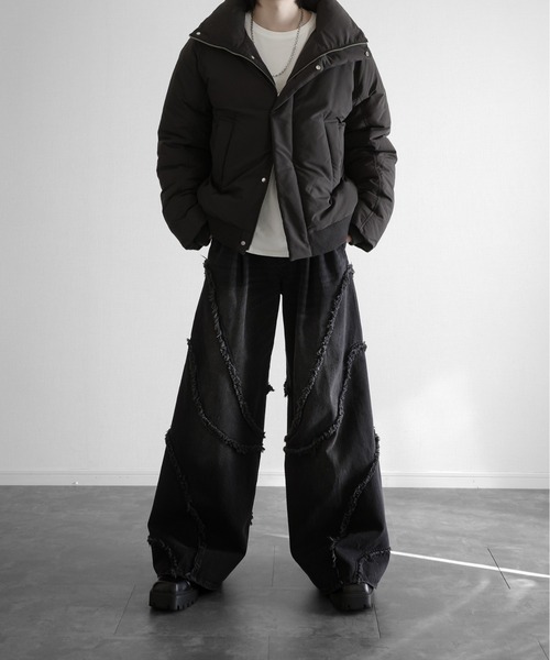 KUUUPY(クーピー)の「Fringed Baggy Wide-Leg Denim Pants - フリンジバギーワイドデニムパンツ(デニムパンツ・メンズ・ブラック/グレー・SMALL/MEDIUM/LARGE)」の13枚目の写真