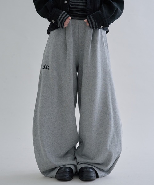 UMBRO × EPNK Curved Tack Sweatpants（スウェットパンツ）｜EPNK