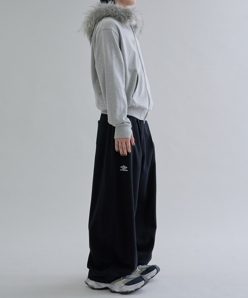 UMBRO × EPNK Curved Tack Sweatpants（スウェットパンツ）｜EPNK