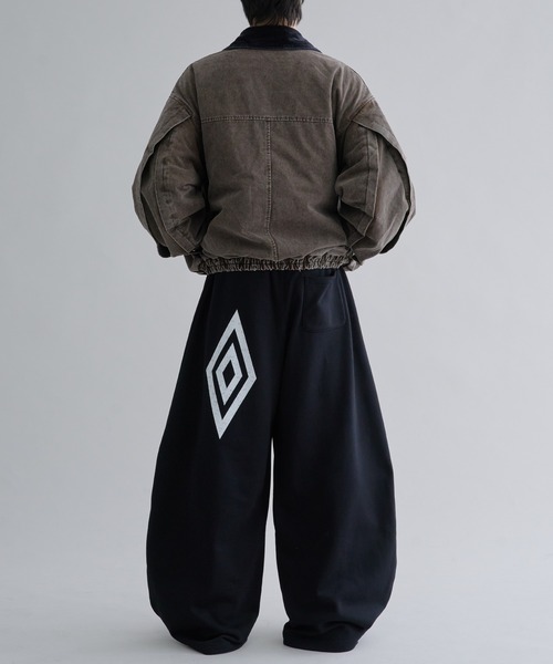 UMBRO × EPNK Curved Tack Sweatpants（スウェットパンツ）｜EPNK