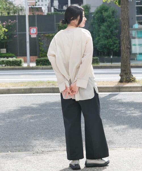 EKAL（エカル）の「シアーナイロンプルオーバー（Tシャツ/カットソー・レディース・アイボリー/ブラック・ONE）」の9枚目の写真