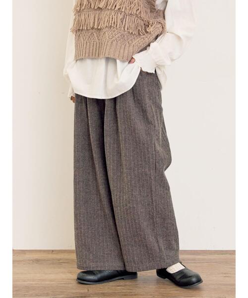 Samansa Mos2(サマンサ モスモス)の「【M/Lサイズ】ツータックゆるストレートパンツ(その他パンツ・レディース・ベージュ/カーキ/ブラック/チャコールグレー・M/L)」の18枚目の写真