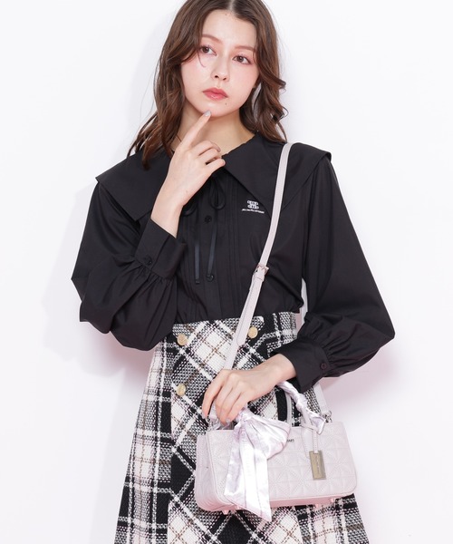 JILL by JILL STUART（ジルバイジルスチュアート）の「【完売カラー再入荷】スカーフキルティングトート（ショルダーバッグ・レディース・ブルー/ブラック/ピンク・FREE）」の11枚目の写真